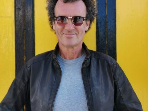 Looking for the sun. Recordings on acoustic piano